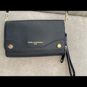Karl Lagerfeld Black Crossbody adjustable strap with gold detailing.